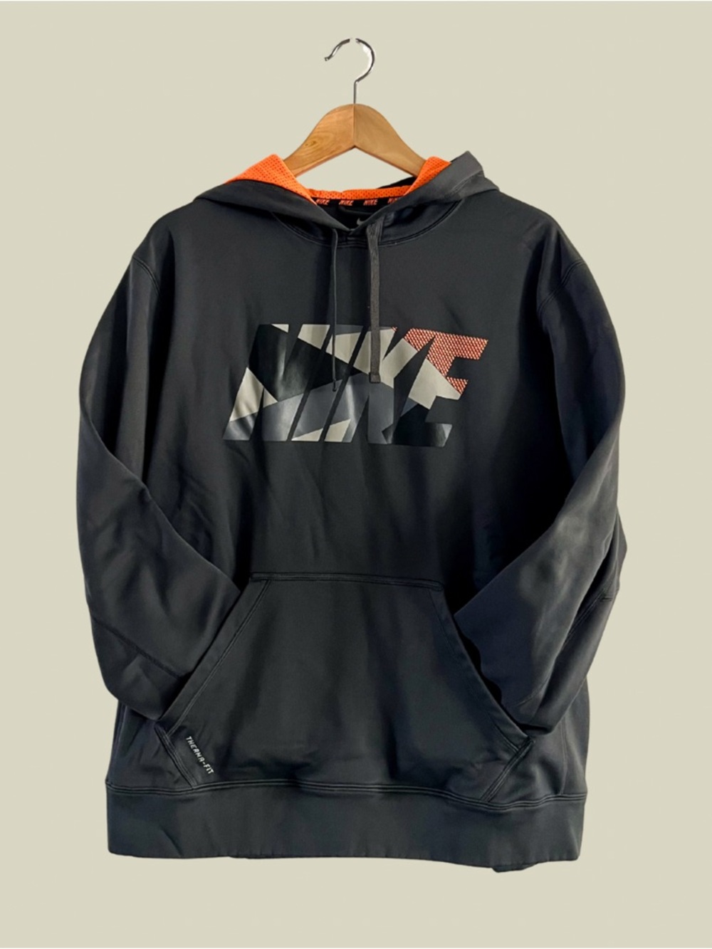 Dark gray men’s Nike hoodie